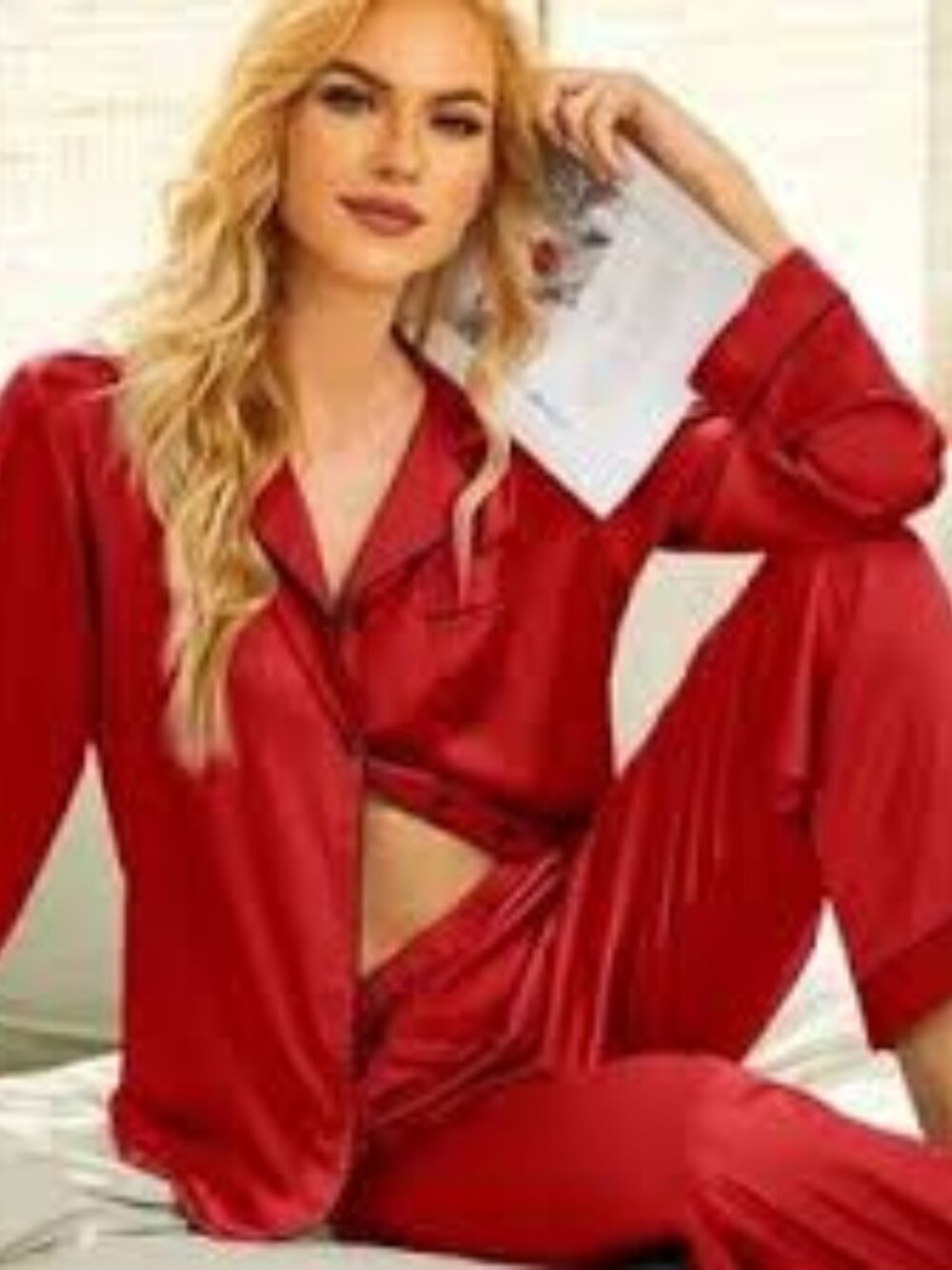 NWT ** House of Harlow 1960 Red Satin Sleepwear Long Pajamas Set ** Size M